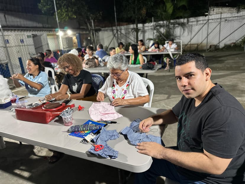 Taller de muñecos de felpa